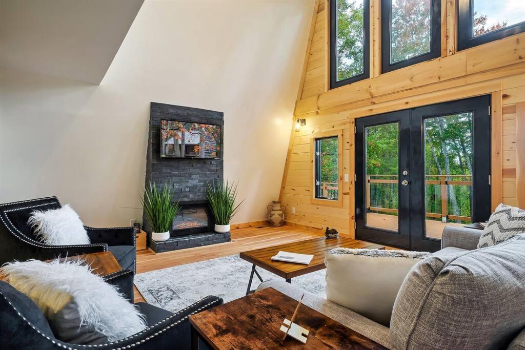 Villa Secluded Mtn View New! 10 Mins To Gatlinburg Or Park Exterior foto